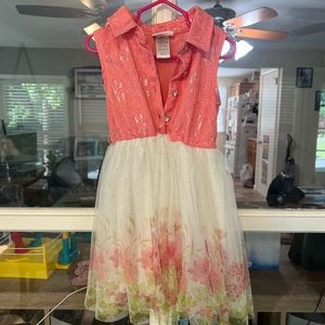 Beautiful like new little girls spring/summer dress 4T/5T